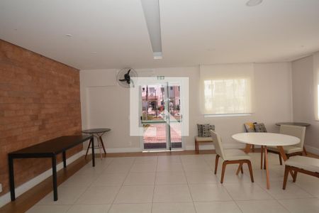 Apartamento para alugar com 44m², 2 quartos e 1 vagaÁrea comum - Salão de festas