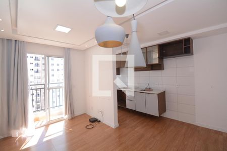 Sala de apartamento para alugar com 2 quartos, 44m² em Irajá, Rio de Janeiro