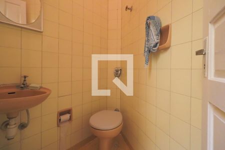 Casa à venda com 145m², 3 quartos e 1 vagaÁrea de Serviço