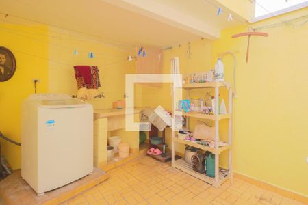 Casa à venda com 145m², 3 quartos e 1 vagaQuintal