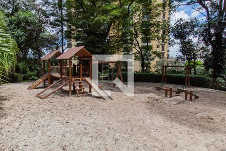 Apartamento à venda com 210m², 2 quartos e 2 vagasÁrea comum - Playground