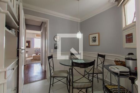 Apartamento à venda com 210m², 2 quartos e 2 vagasCopa