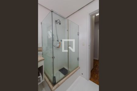 Apartamento à venda com 210m², 2 quartos e 2 vagasBanheiro Corredor