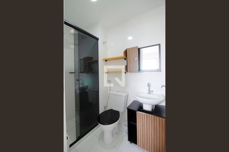 Banheiro  de apartamento para alugar com 1 quarto, 24m² em Vila Nova das Belezas, São Paulo