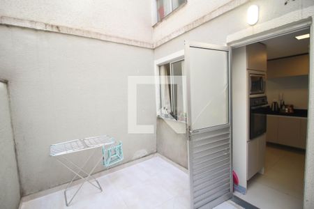 Apartamento para alugar com 51m², 2 quartos e 1 vaga Apartamento para alugar com 51m², 2 quartos e 1 vagaVaranda