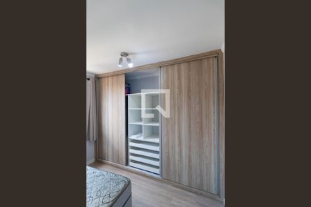 Apartamento para alugar com 60m², 3 quartos e 1 vaga Apartamento para alugar com 60m², 3 quartos e 1 vagaQuarto 02 - Armário