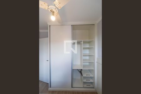 Apartamento para alugar com 60m², 3 quartos e 1 vaga Apartamento para alugar com 60m², 3 quartos e 1 vagaSuíte - Armário