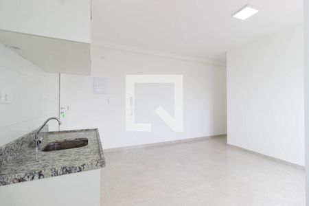 Sala / Cozinha / Área de serviço de apartamento para alugar com 2 quartos, 41m² em Vila Mazzei, São Paulo