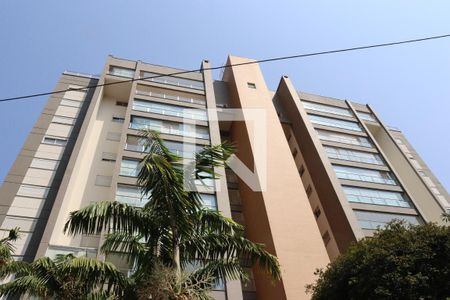 Apartamento para alugar com 140m², 3 quartos e 3 vagas Apartamento para alugar com 140m², 3 quartos e 3 vagasFachada do Prédio