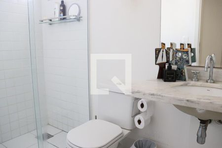 Apartamento para alugar com 140m², 3 quartos e 3 vagas Apartamento para alugar com 140m², 3 quartos e 3 vagasBanheiro