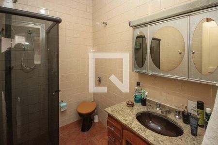 Casa à venda com 117m², 3 quartos e 2 vagas Casa à venda com 117m², 3 quartos e 2 vagasBanheiro