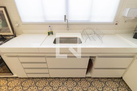 Casa à venda com 380m², 3 quartos e 4 vagas Casa à venda com 380m², 3 quartos e 4 vagasCozinha