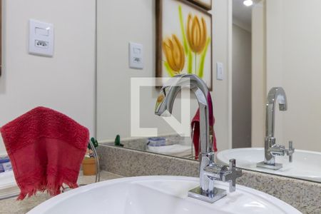 Casa à venda com 380m², 3 quartos e 4 vagas Casa à venda com 380m², 3 quartos e 4 vagasBanheiro social