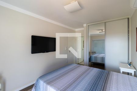 Casa à venda com 380m², 3 quartos e 4 vagas Casa à venda com 380m², 3 quartos e 4 vagasQuarto da suíte 2