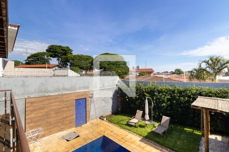 Casa à venda com 380m², 3 quartos e 4 vagas Casa à venda com 380m², 3 quartos e 4 vagasVista da suíte 1