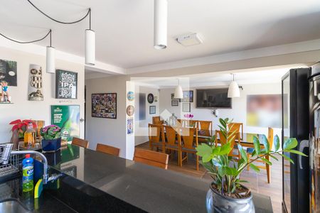 Casa à venda com 380m², 3 quartos e 4 vagas Casa à venda com 380m², 3 quartos e 4 vagasEspaço gourmet