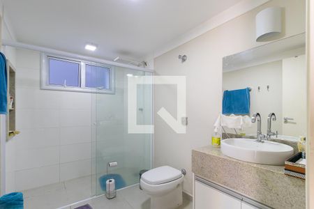 Casa à venda com 380m², 3 quartos e 4 vagas Casa à venda com 380m², 3 quartos e 4 vagasBanheiro do espaço gourmet