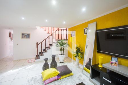 Sala de casa para alugar com 4 quartos, 250m² em Jardim Germânia, São Paulo