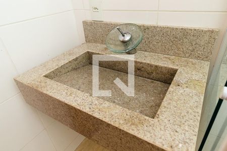 Banheiro da Suíte de casa à venda com 3 quartos, 116m² em Residencial Santa Giovana, Jundiaí