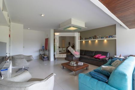 Sala de apartamento para alugar com 4 quartos, 189m² em Barra da Tijuca, Rio de Janeiro