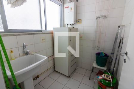 Área de Serviço de apartamento para alugar com 3 quartos, 98m² em Santo Amaro, São Paulo