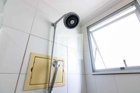Suíte, banheiro de apartamento para alugar com 3 quartos, 98m² em Santo Amaro, São Paulo