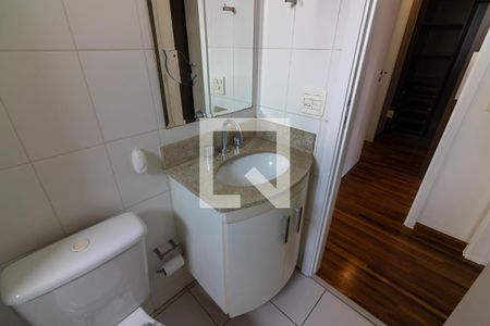Banheiro de apartamento para alugar com 3 quartos, 98m² em Santo Amaro, São Paulo