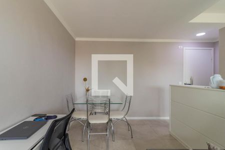 Sala de apartamento para alugar com 2 quartos, 50m² em Jardim Henriqueta, Taboão da Serra