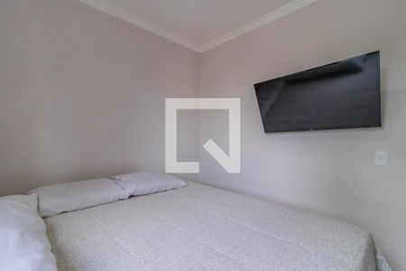 Quarto 1 de apartamento para alugar com 2 quartos, 50m² em Jardim Henriqueta, Taboão da Serra