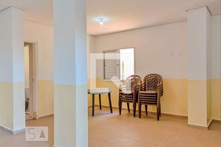Apartamento para alugar com 50m², 2 quartos e 1 vaga Apartamento para alugar com 50m², 2 quartos e 1 vagaÁrea comum - Salão de festas