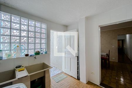 Casa para alugar com 174m², 2 quartos e 2 vagas Casa para alugar com 174m², 2 quartos e 2 vagasÁrea de Serviço