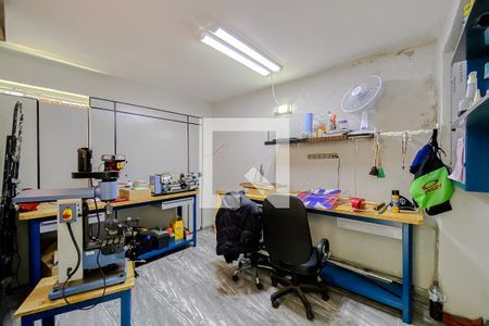 Casa para alugar com 174m², 2 quartos e 2 vagas Casa para alugar com 174m², 2 quartos e 2 vagasEscritório