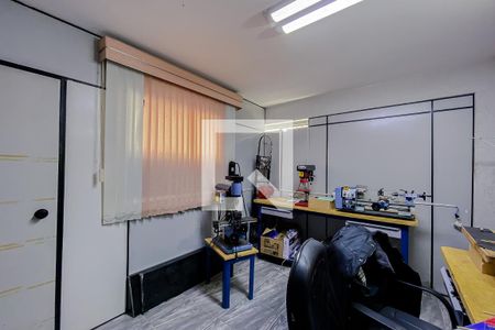 Casa para alugar com 174m², 2 quartos e 2 vagas Casa para alugar com 174m², 2 quartos e 2 vagasEscritório