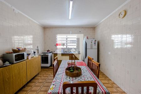 Casa para alugar com 174m², 2 quartos e 2 vagas Casa para alugar com 174m², 2 quartos e 2 vagasCozinha