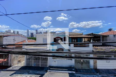 Casa para alugar com 174m², 2 quartos e 2 vagas Casa para alugar com 174m², 2 quartos e 2 vagasvista