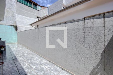 Casa para alugar com 174m², 2 quartos e 2 vagas Casa para alugar com 174m², 2 quartos e 2 vagasÁrea Externa