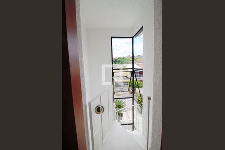 Casa de condomínio para alugar com 340m², 3 quartos e 3 vagasEscada Suíte 3 