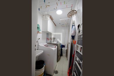 Casa de condomínio para alugar com 340m², 3 quartos e 3 vagasÁrea de Serviço 1 