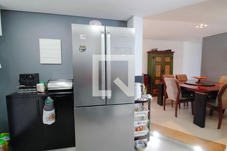 Casa de condomínio para alugar com 340m², 3 quartos e 3 vagasCozinha 