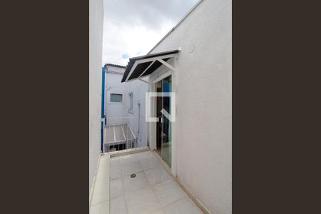 Casa de condomínio para alugar com 340m², 3 quartos e 3 vagasVaranda da Suíte 2 