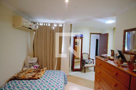 Casa de condomínio para alugar com 340m², 3 quartos e 3 vagasSuíte 1 