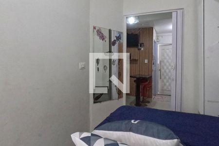 Quarto 1 de apartamento para alugar com 2 quartos, 29m² em José Menino, Santos