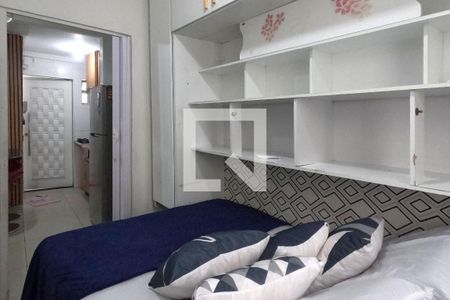 Quarto 1 de apartamento para alugar com 2 quartos, 29m² em José Menino, Santos