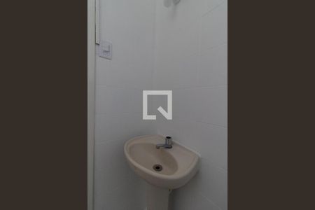 Banheiro de kitnet/studio à venda com 1 quarto, 20m² em Cidade Baixa, Porto Alegre