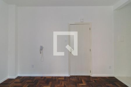 Sala/Quarto de kitnet/studio à venda com 1 quarto, 20m² em Cidade Baixa, Porto Alegre