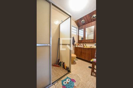 Casa à venda com 162m², 3 quartos e 3 vagasBanheiro 01