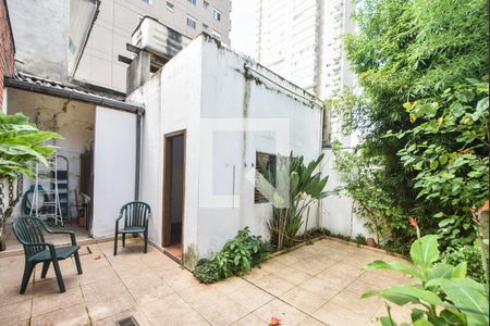 Casa à venda com 162m², 3 quartos e 3 vagasQuintal