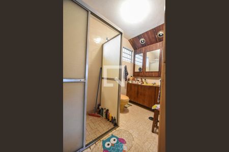 Casa à venda com 162m², 3 quartos e 3 vagasBanheiro 01