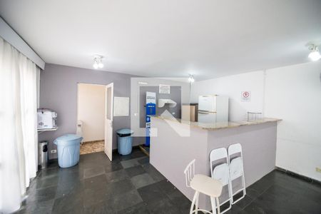 Apartamento à venda com 54m², 2 quartos e 1 vaga Apartamento à venda com 54m², 2 quartos e 1 vagaÁrea comum - Salão de festas