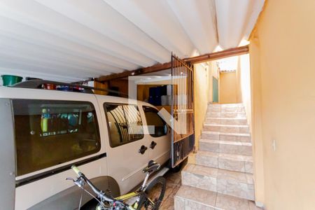 Garagem de casa à venda com 1 quarto, 240m² em Parque Oratório, Santo André